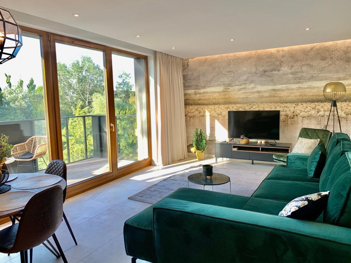 Baltic Riviera Apartments - Garden Sanctuary Retreat Gdansk Exterior photo